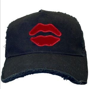 FOUND 💋 Please help me find Lauren Moshi Lip Hat 💋